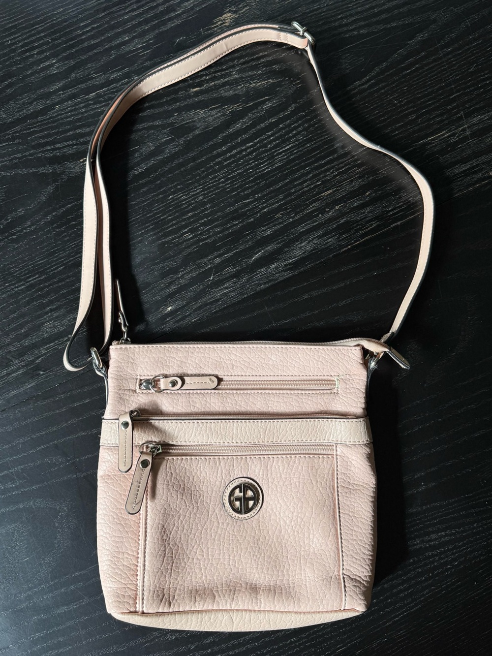 Giani Bernini Blush Pink Multi Pocket Crossbody Organizer Bag